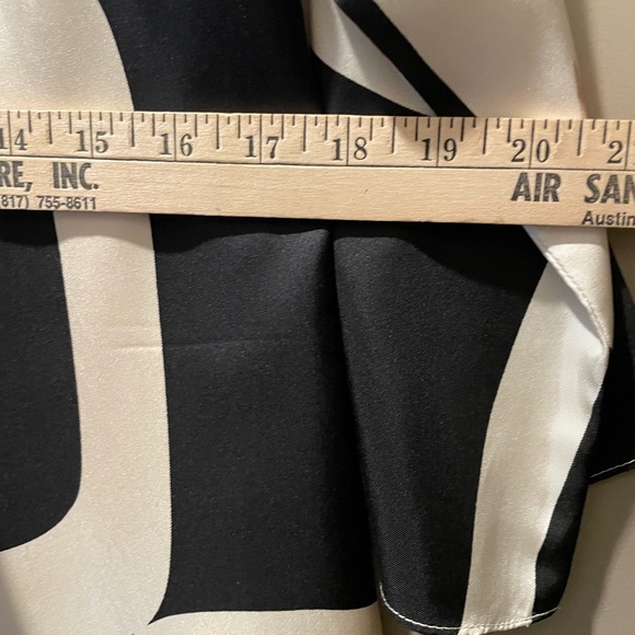 Maggy London dress size 8 - Picture 6 of 6